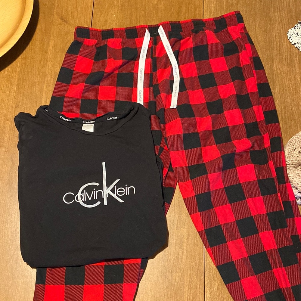 Calvin Klein matching pajama set!